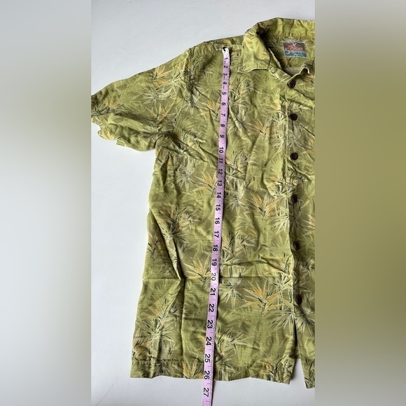 It’s 5 O’Clock Somewhere Green Silk Tropical Short Sleeve Hawaiian Shirt Med - Picture 5 of 7